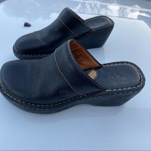 Born Slide Mule Size 8